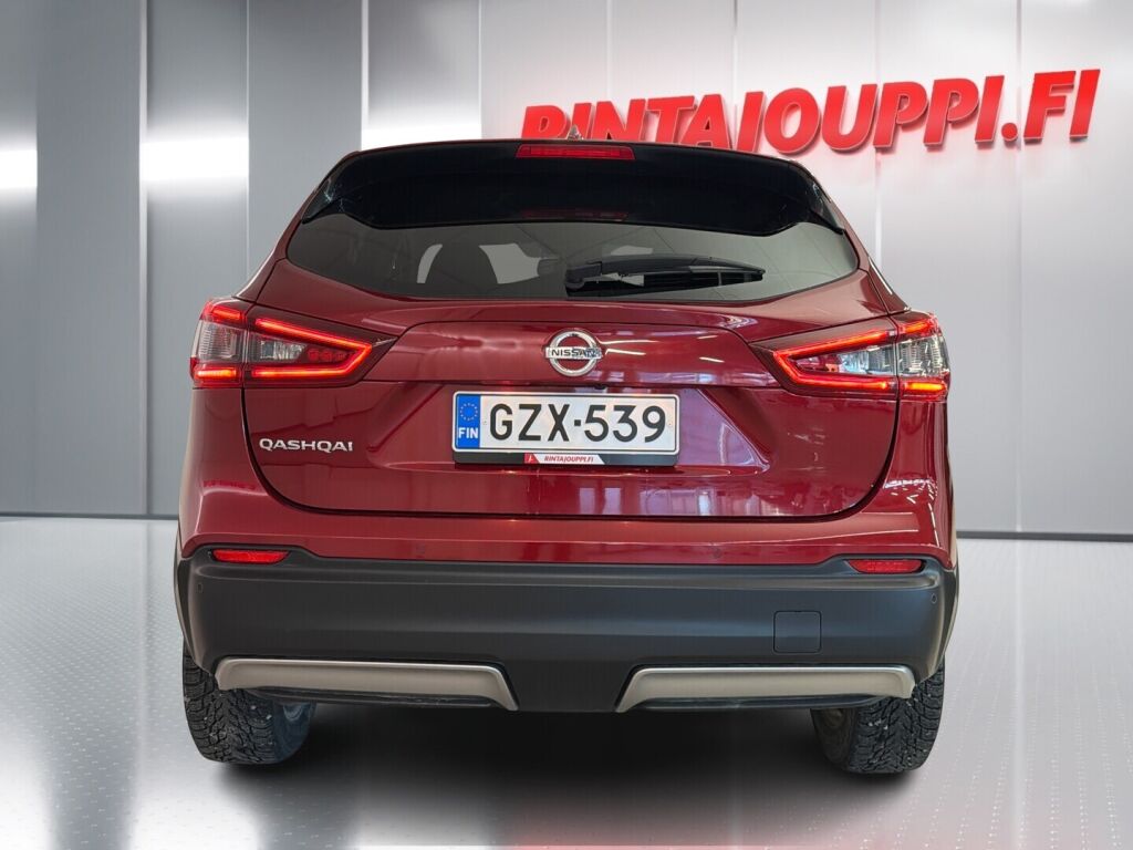 Nissan Qashqai 2021 Punainen