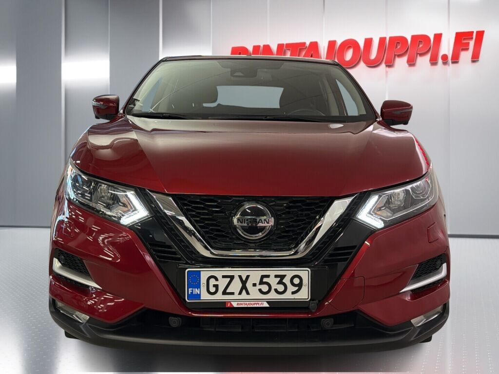 Nissan Qashqai 2021 Punainen
