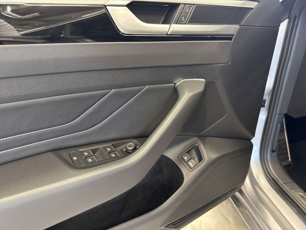 Volkswagen Arteon 2021 Sininen