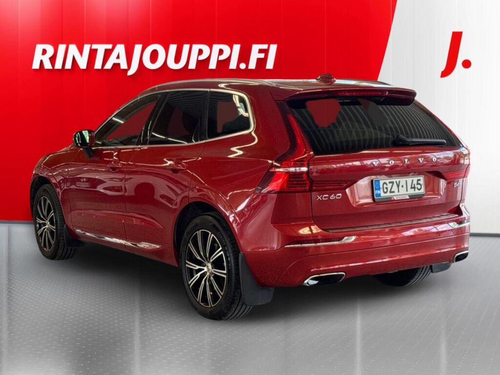 Volvo XC60 2021 Punainen