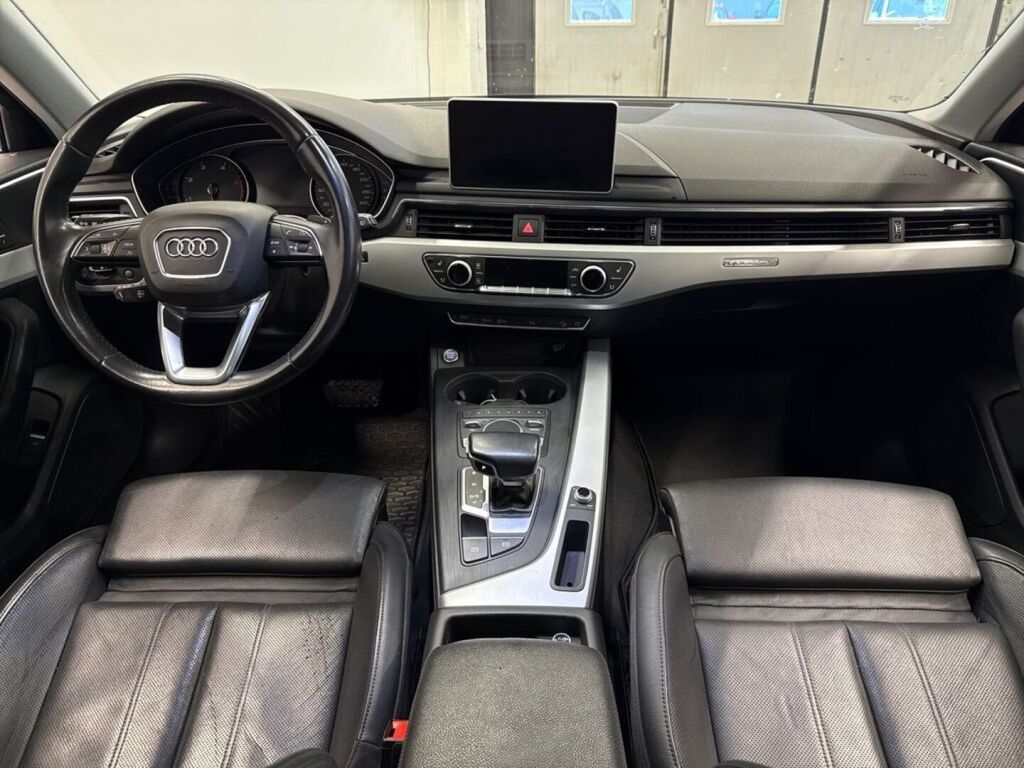 Audi A4 allroad quattro 2017 Punainen