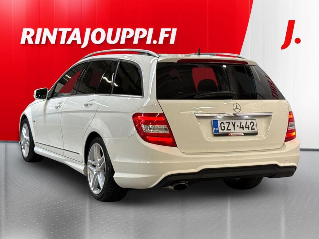 Mercedes-Benz C 2011 Valkoinen