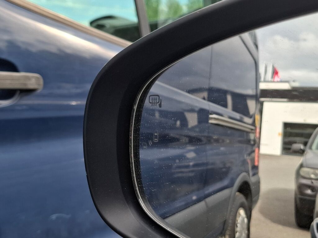 Suzuki Vitara 2021 Harmaa