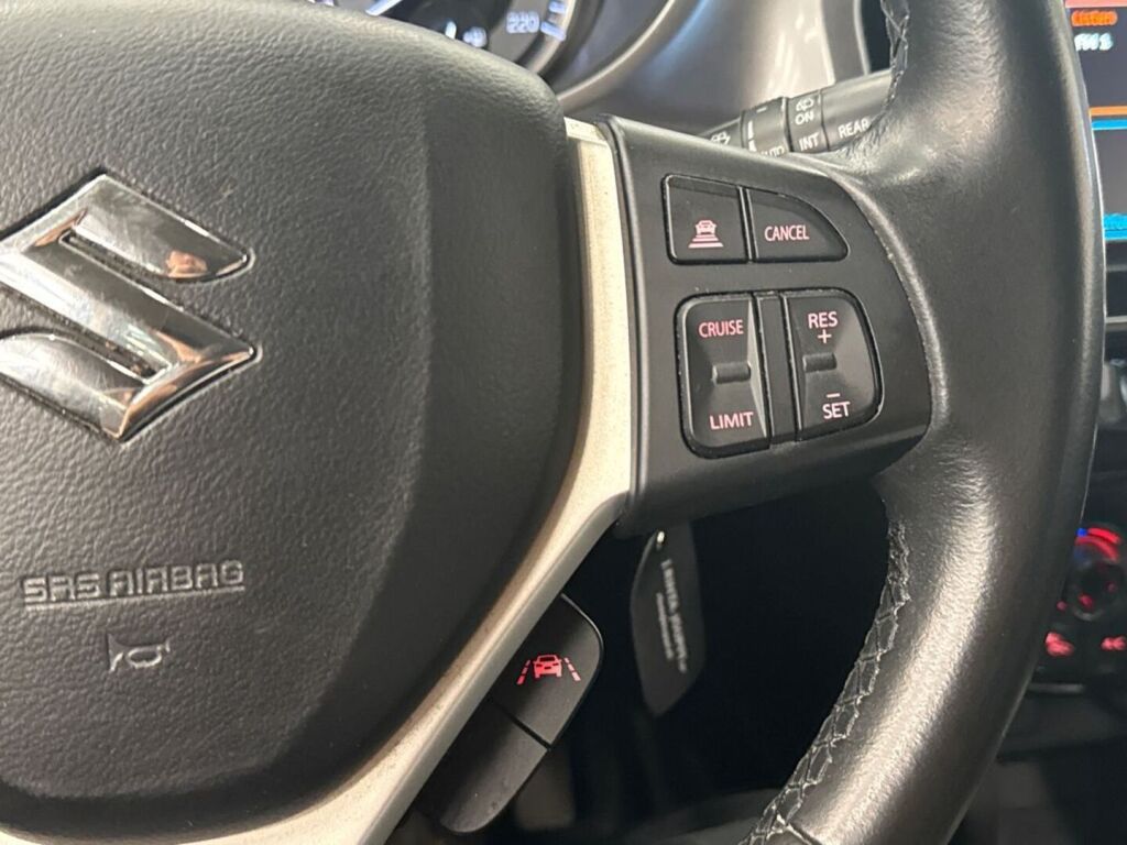 Suzuki Vitara 2021 Harmaa
