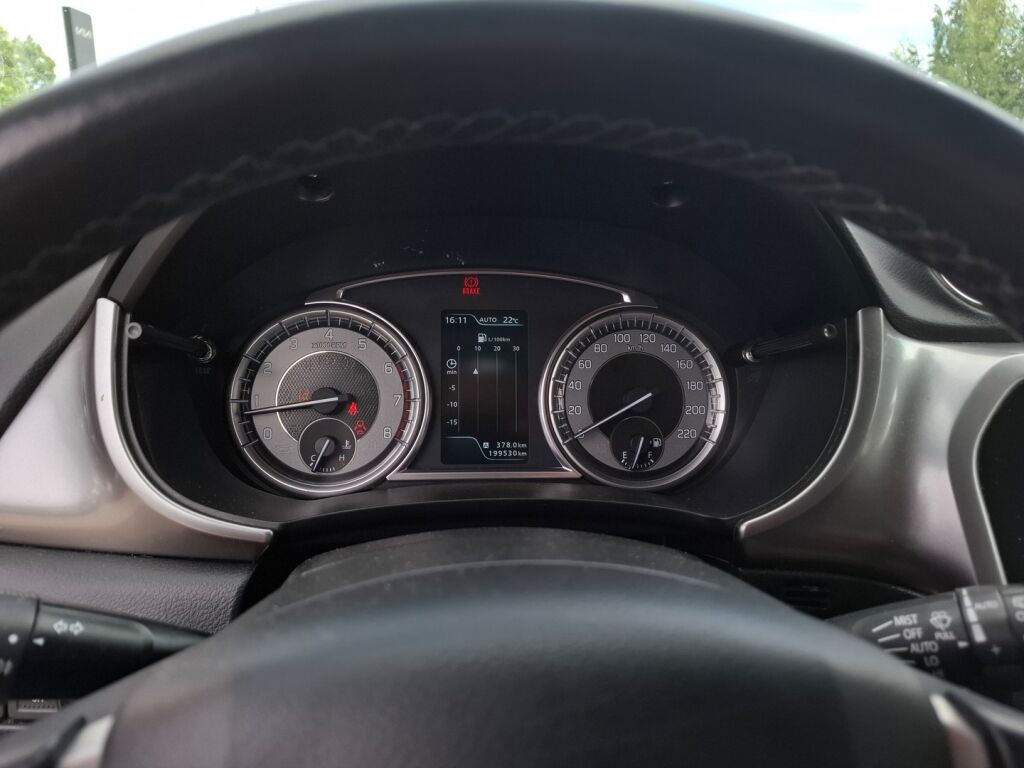 Suzuki Vitara 2021 Harmaa