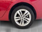 Opel Astra 2021 Punainen