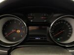 Opel Astra 2021 Punainen