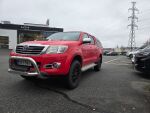 Toyota Hilux 2014 Punainen