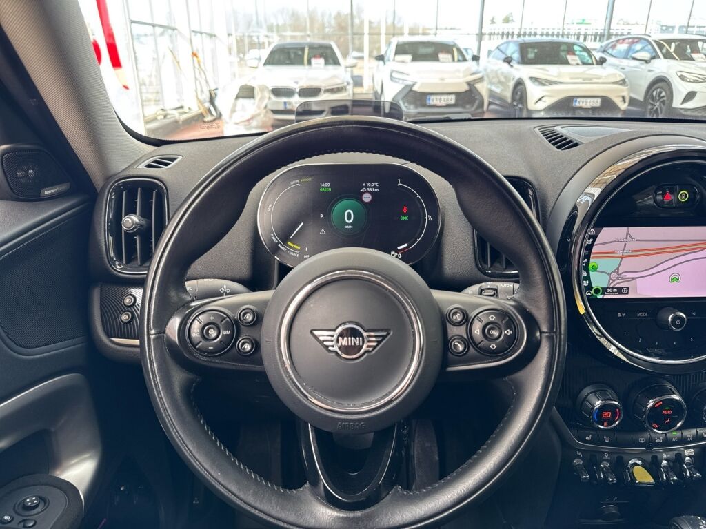 Mini Countryman 2021 Musta