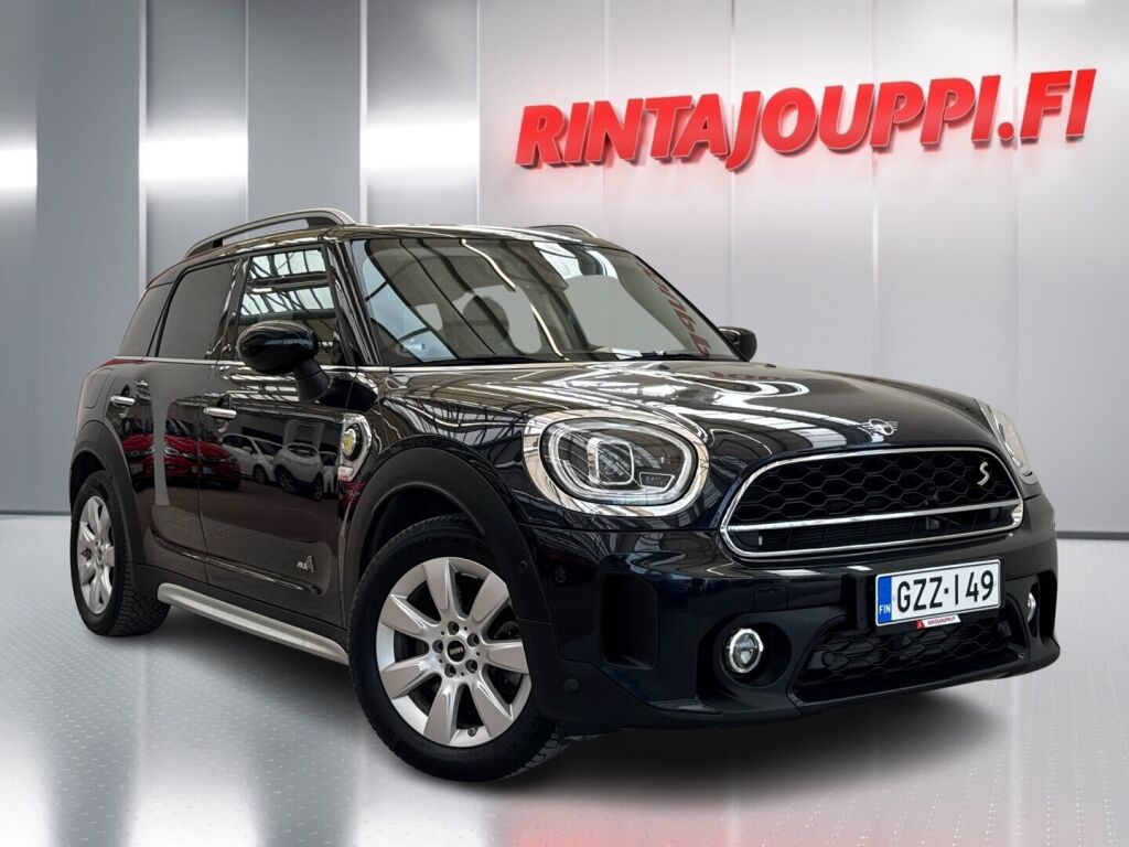 Mini Countryman 2021 Musta