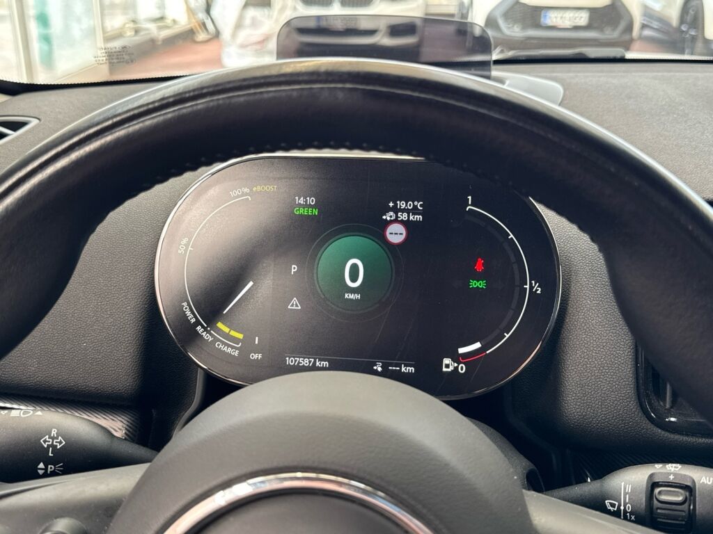 Mini Countryman 2021 Musta