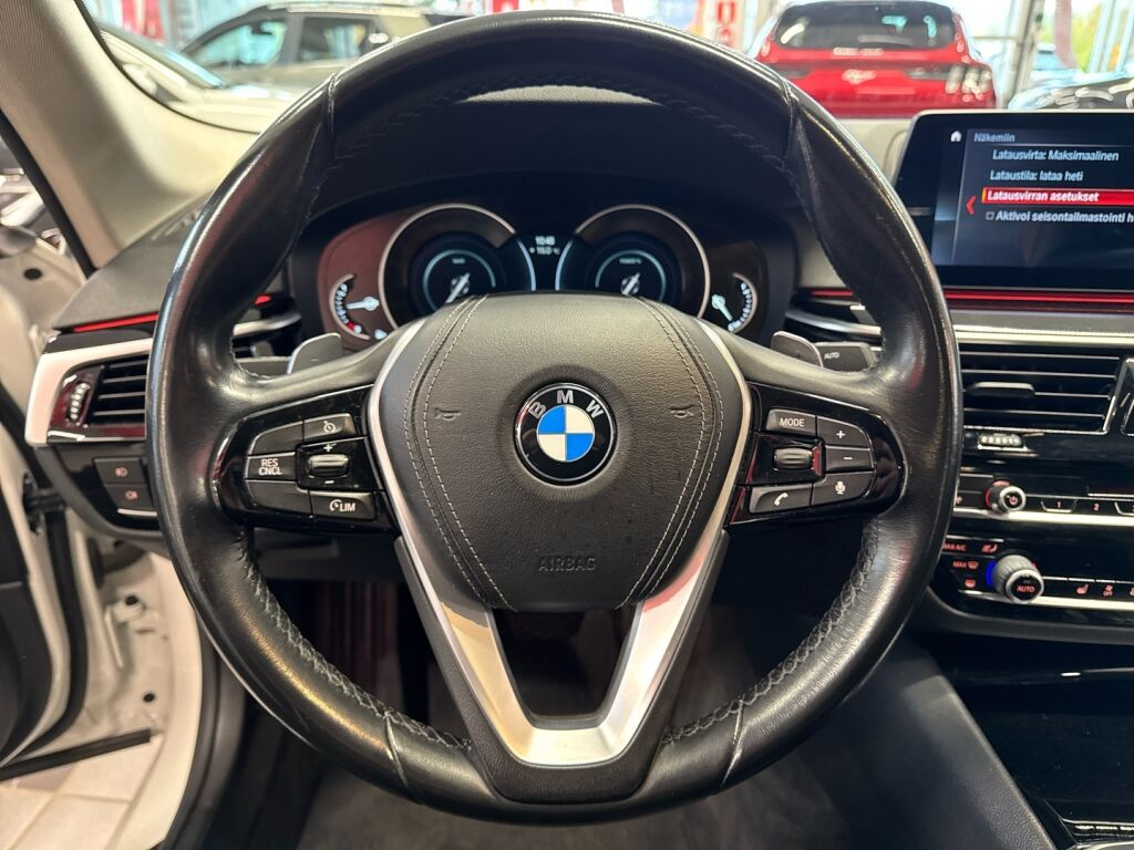 BMW 530 2019 Valkoinen