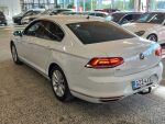 Volkswagen Passat 2016 Valkoinen