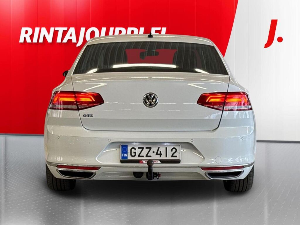 Volkswagen Passat 2016 Valkoinen