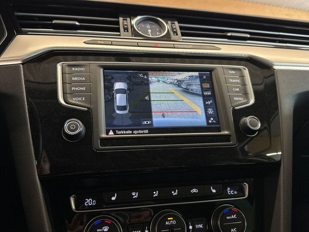 Volkswagen Passat 2016 Valkoinen