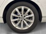 Volkswagen Passat 2016 Valkoinen