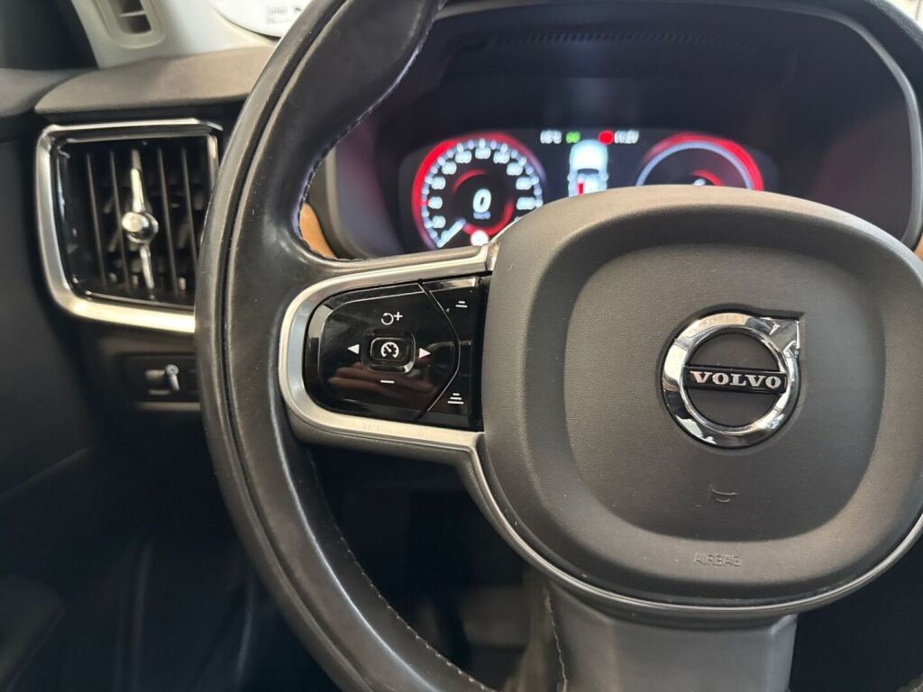 Volvo V90 2018 Valkoinen
