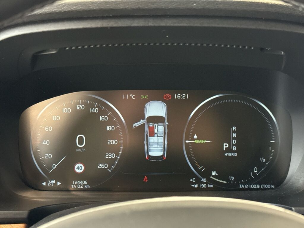 Volvo V90 2018 Valkoinen