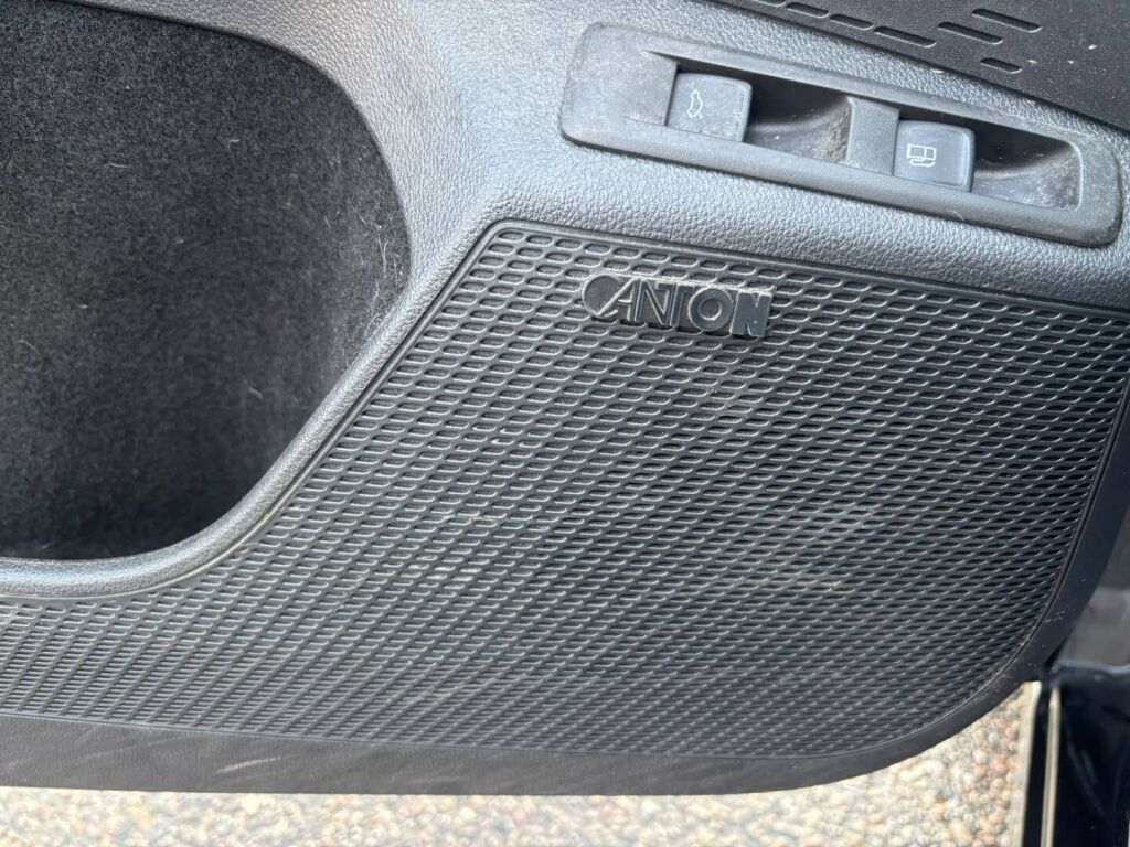 Skoda Octavia 2021 Punainen