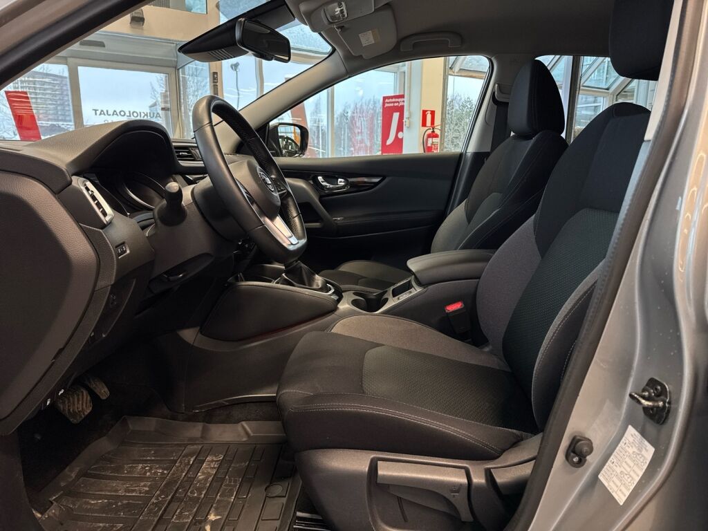 Nissan Qashqai 2021 Hopea