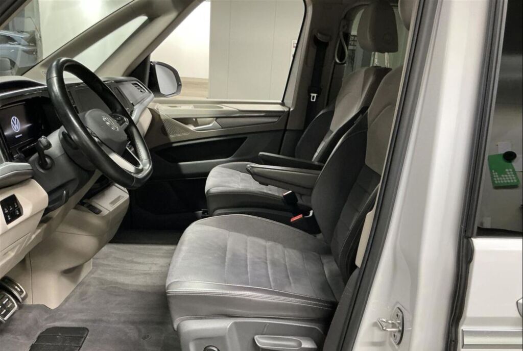 Volkswagen Multivan 2023 