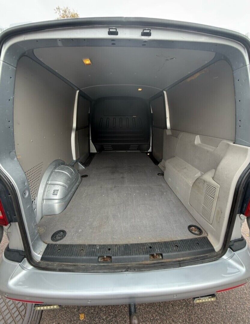 Volkswagen Transporter 2017 met.hopea