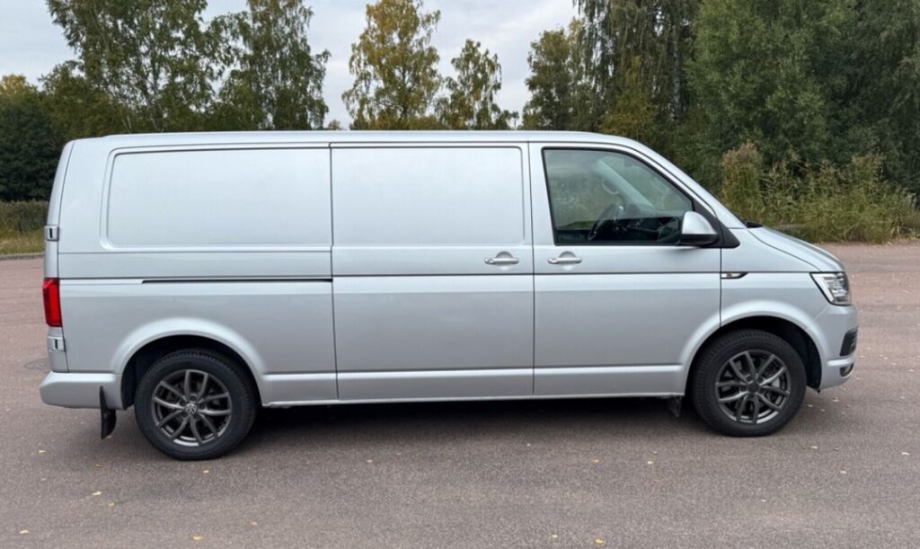 Volkswagen Transporter 2017 met.hopea