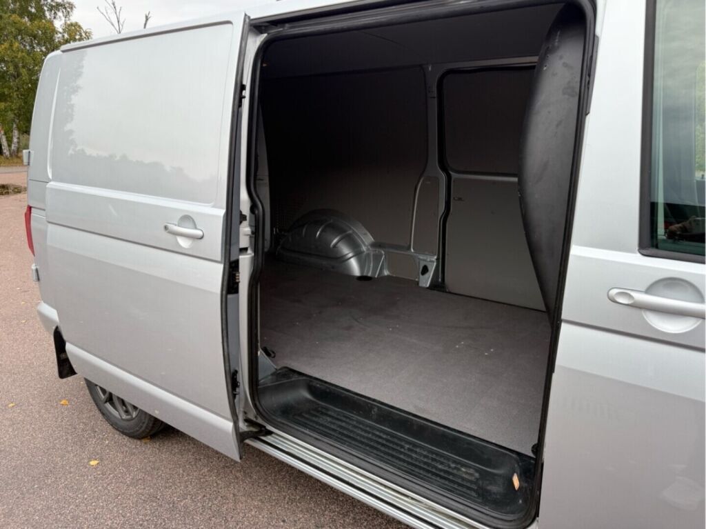 Volkswagen Transporter 2017 met.hopea