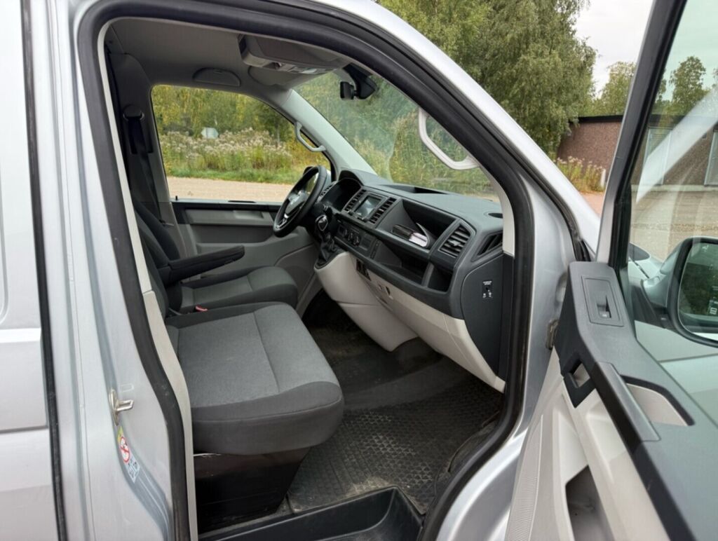 Volkswagen Transporter 2017 met.hopea