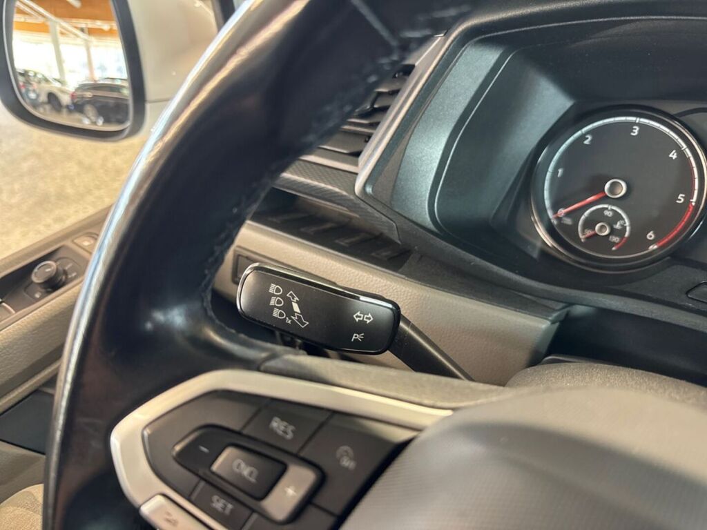 Volkswagen Transporter 2022 Valkoinen