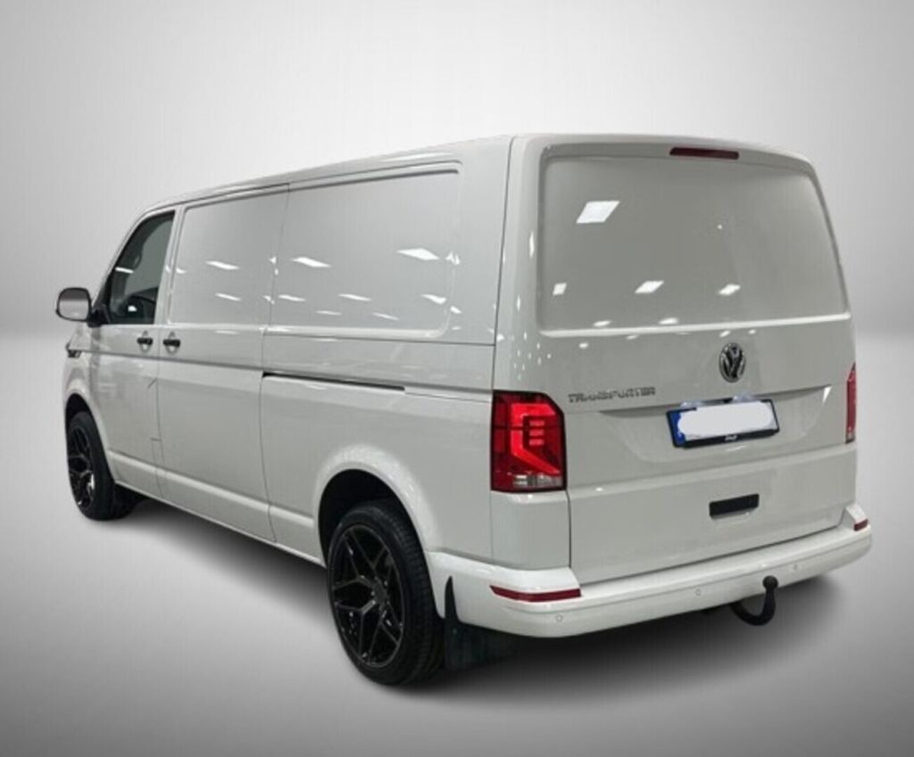 Volkswagen Transporter 2023 Valkoinen