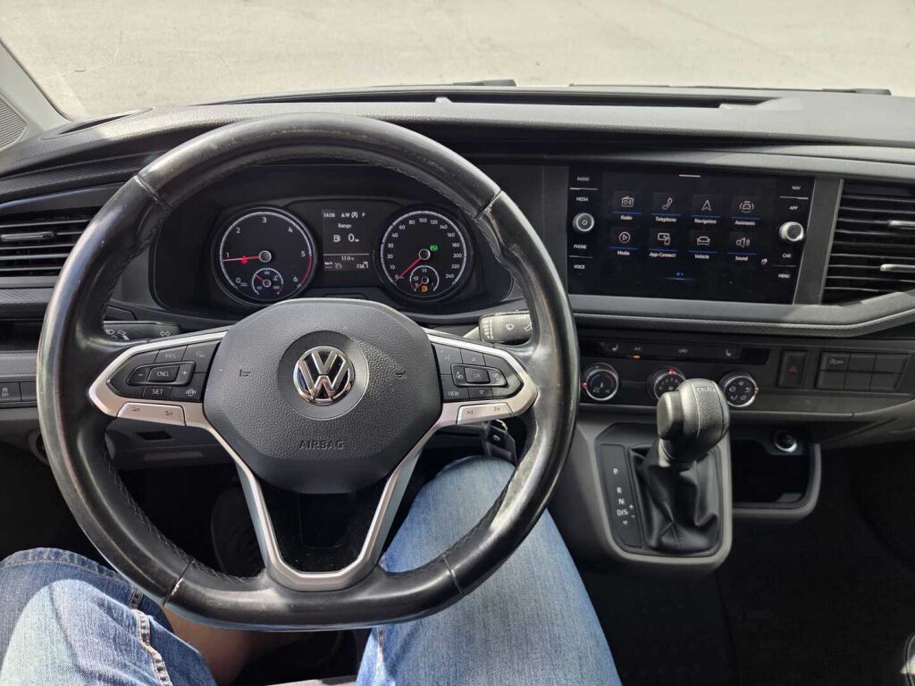Volkswagen Transporter 2020 Valkoinen