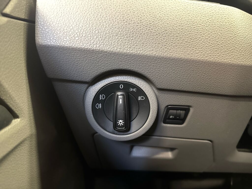 Volkswagen Transporter 2022 met.hopea