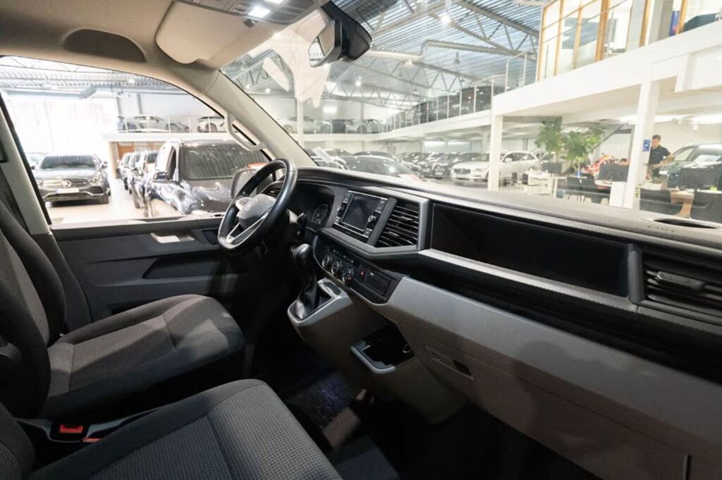 Volkswagen Transporter 2021 