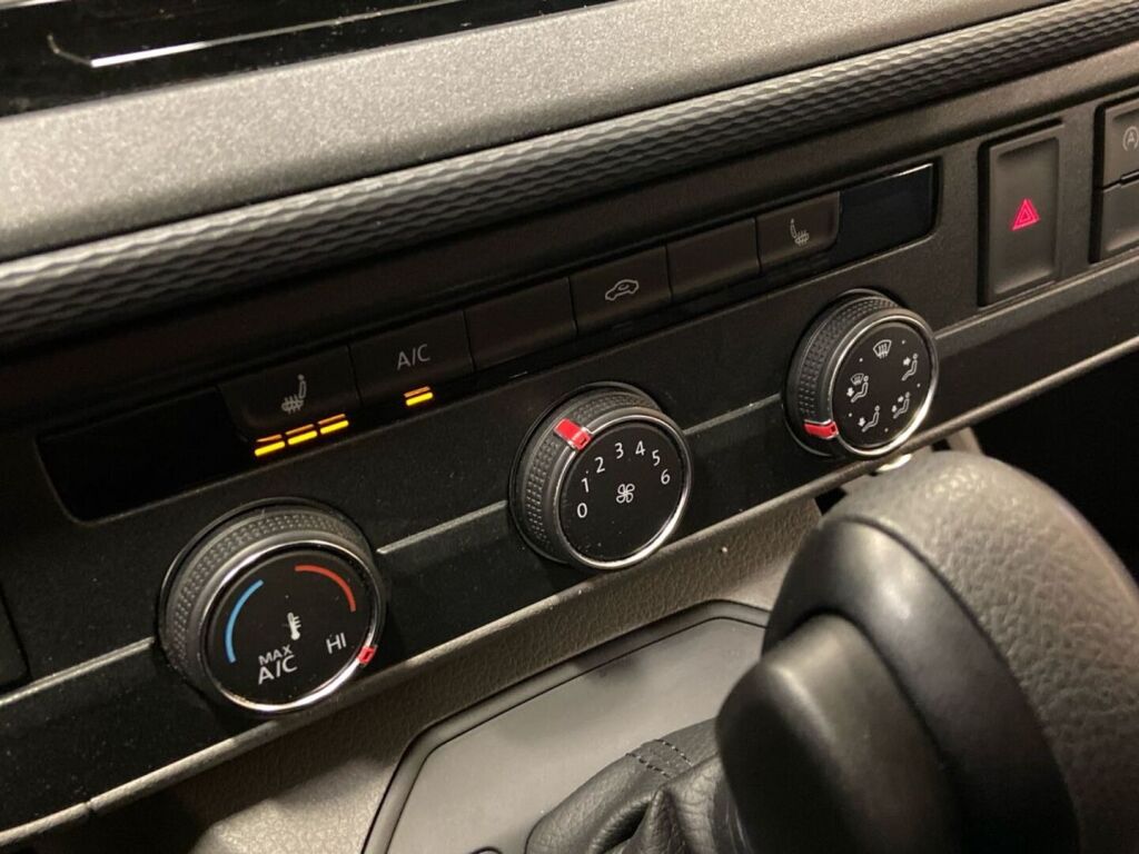 Volkswagen Transporter 2021 