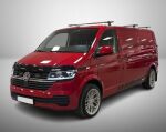 Volkswagen Transporter 2022 Punainen