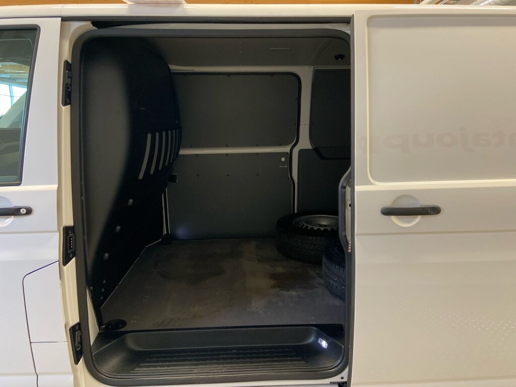 Volkswagen Transporter 2021 