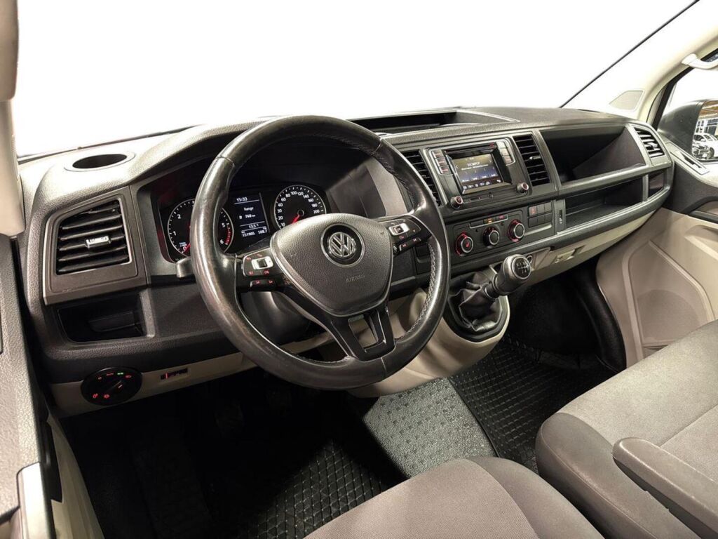 Volkswagen Transporter 2019 Valkoinen