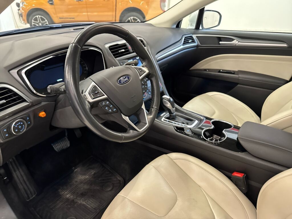Ford Mondeo 2015 Valkoinen