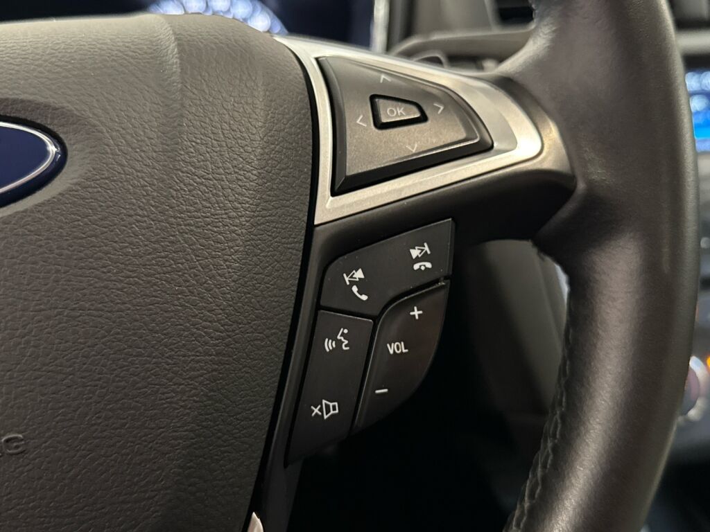 Ford Mondeo 2015 Valkoinen