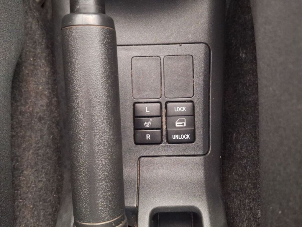 Toyota Yaris 2008 Hopea