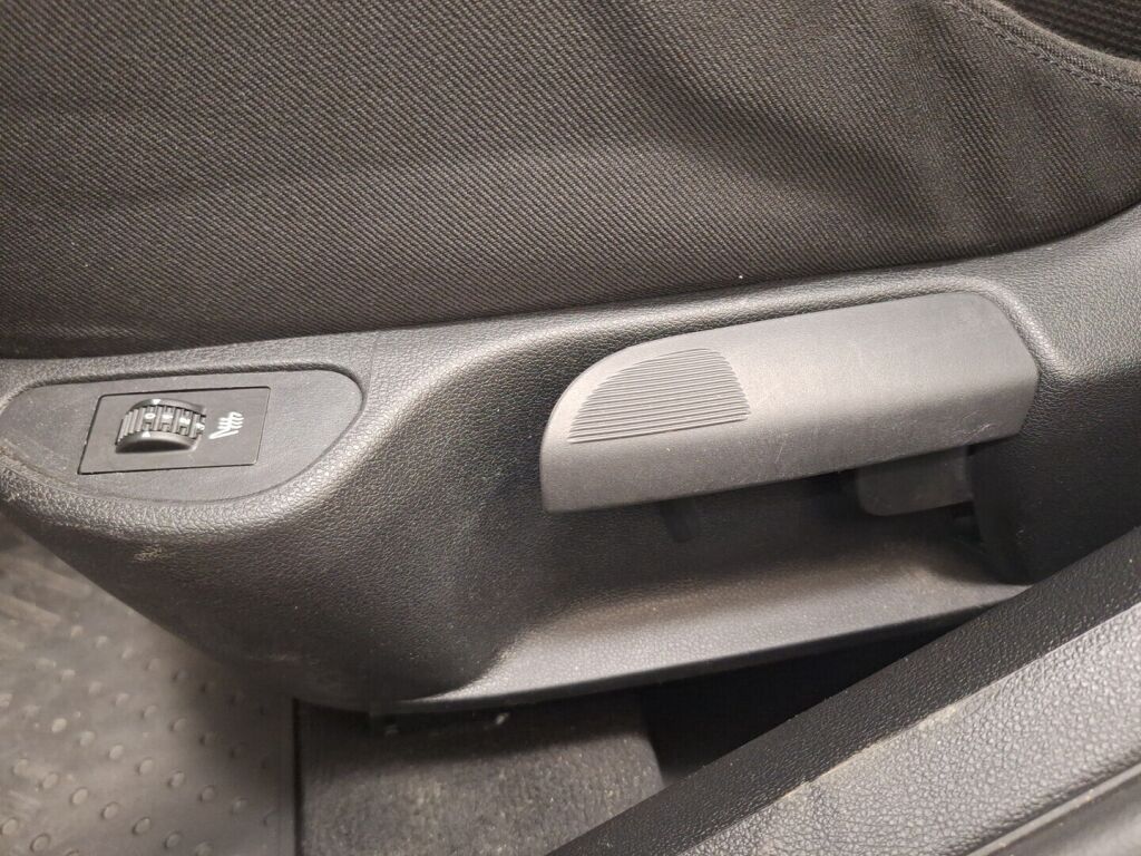 Peugeot 308 2008 Harmaa