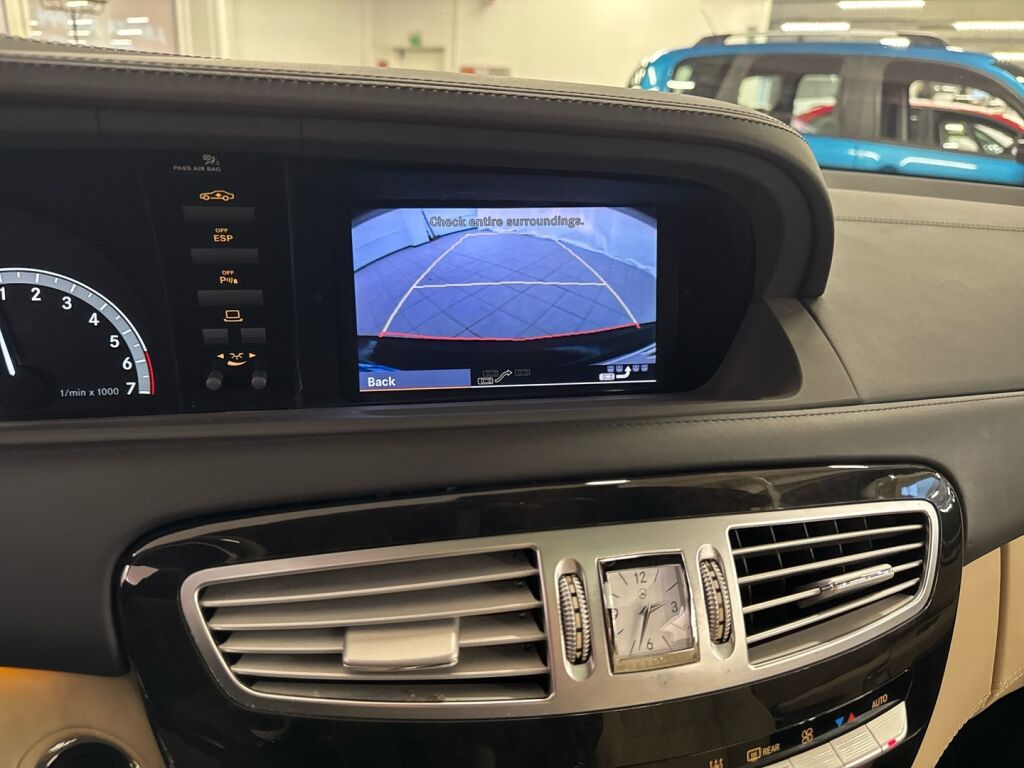 Mercedes-Benz CL 2007 Musta