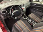 Ford Focus 2009 Punainen