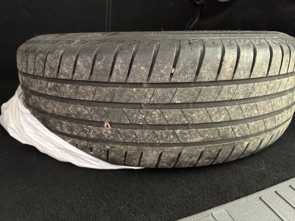 Ford Focus 2009 Punainen