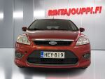 Ford Focus 2009 Punainen