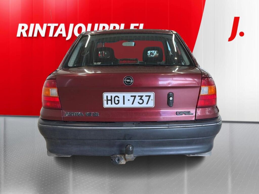 Opel Astra 1994 Punainen