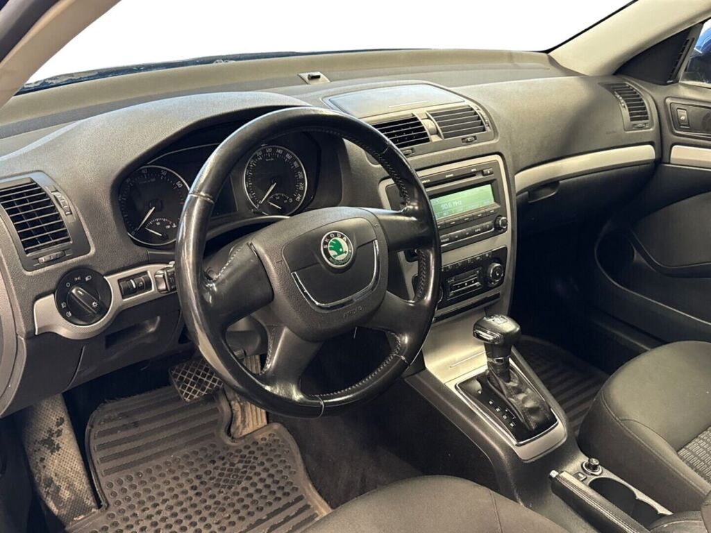 Skoda Octavia 2009 Sininen