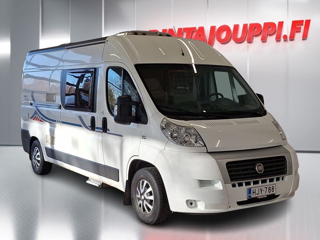 Adria TWIN 600 SP 2010 Valkoinen
