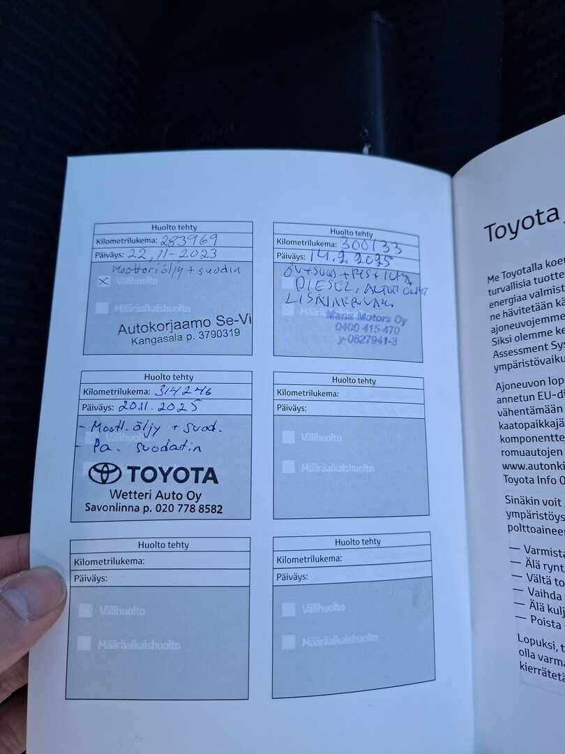 Toyota Avensis 2009 Hopea